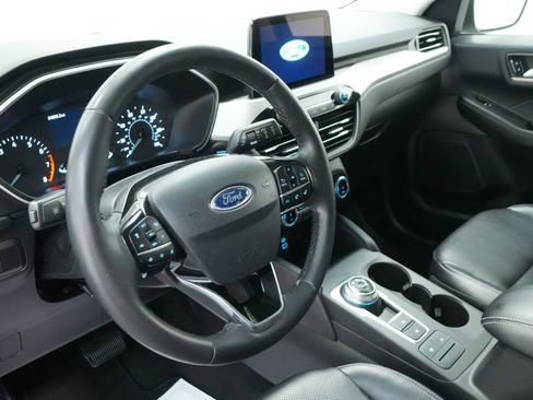 Used 2022 Ford Escape SEL image 14