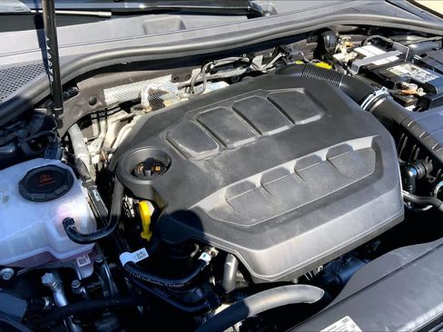 Used 2024 Audi A3 2.0T Premium image 33