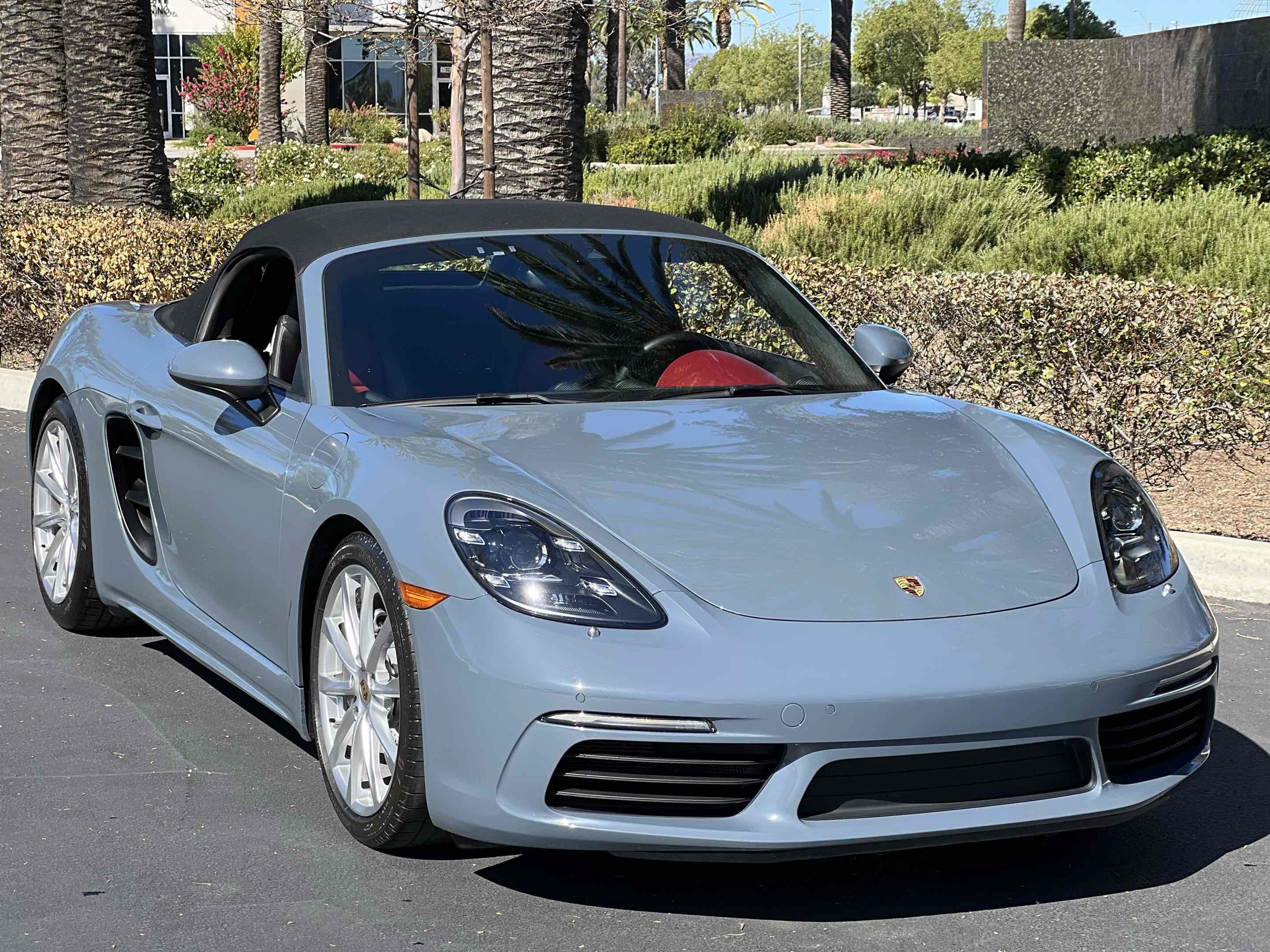 Used 2017 Porsche 718 Boxster RWD image 42