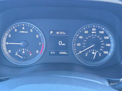 Used 2019 Hyundai Tucson SE FWD image 30
