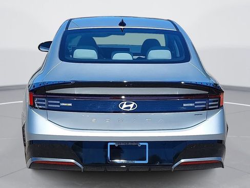 Certified 2025 Hyundai Sonata SEL FWD image 6