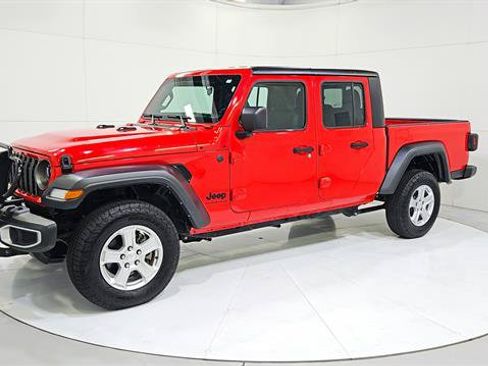 Used 2024 Jeep Gladiator Sport AWD/4WD image 3