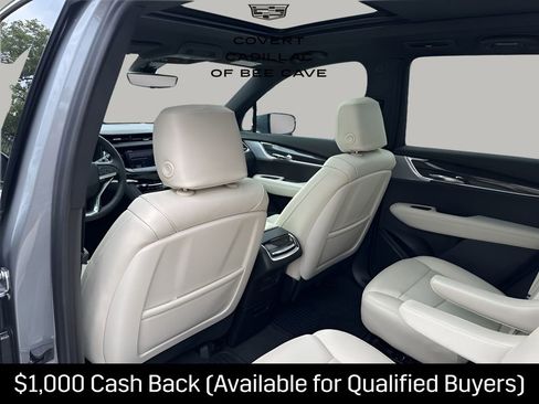 New 2025 Cadillac XT6 Sport w/ Technology Package image 17
