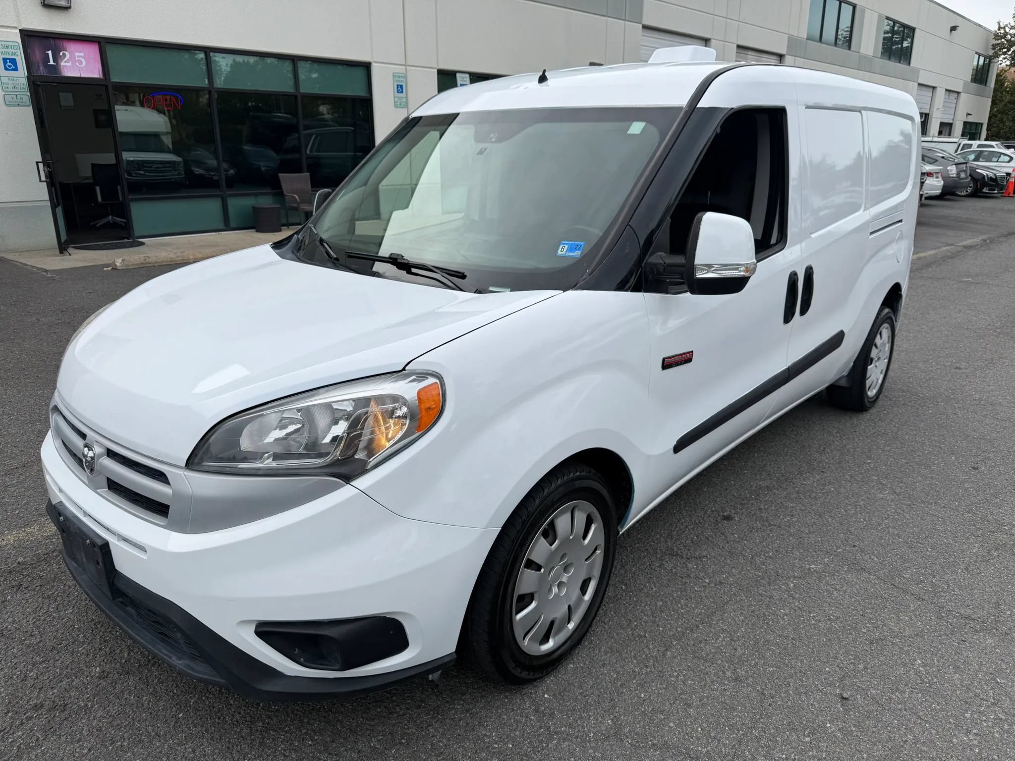 Used 2018 RAM ProMaster City Tradesman SLT FWD image 11