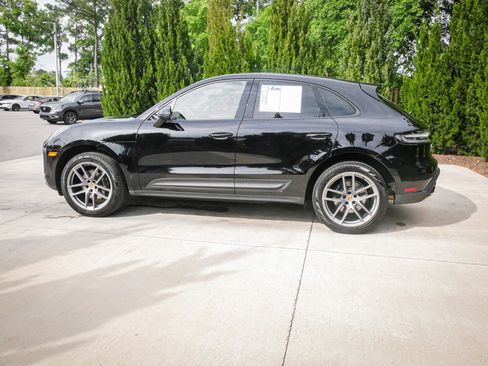 Used 2022 Porsche Macan AWD/4WD image 7