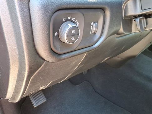 Used 2026 RAM 2500 Big Horn AWD/4WD image 22