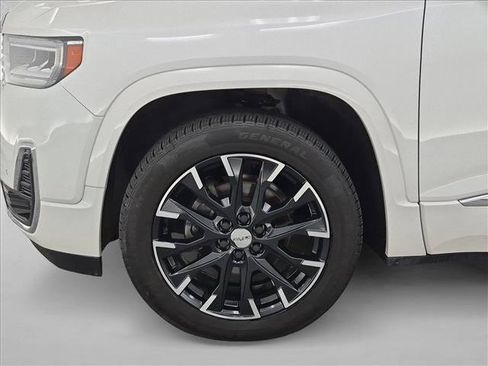 Used 2020 GMC Acadia Denali w/ Technology Package AWD/4WD image 26