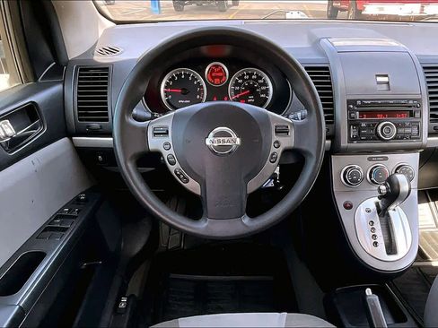 Used 2012 Nissan Sentra 2.0 S image 6