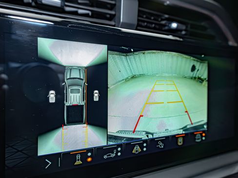 Used 2025 GMC Sierra 1500 Denali Ultimate image 23