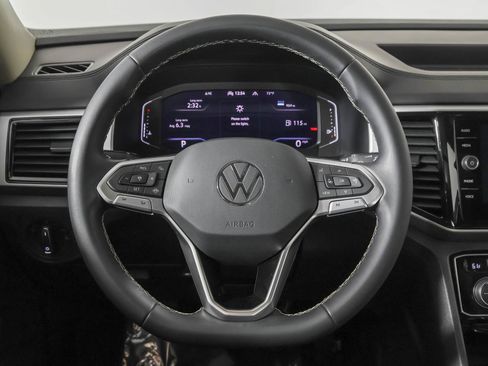 Used 2023 Volkswagen Atlas SE w/ Panoramic Sunroof Package AWD/4WD image 27