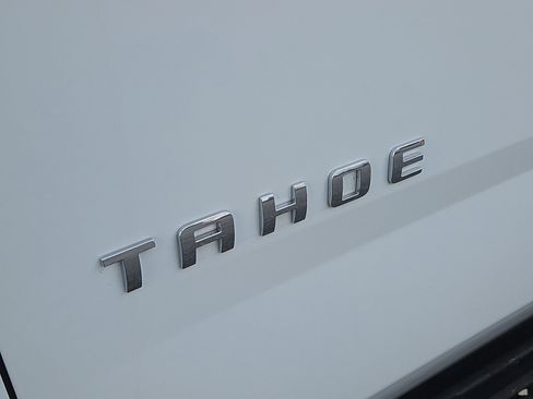 Used 2017 Chevrolet Tahoe LT image 6