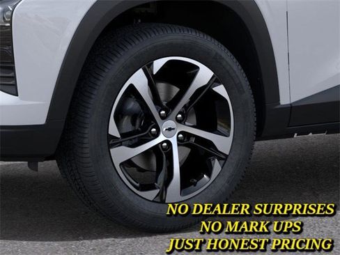 New 2026 Chevrolet Trax RS image 9