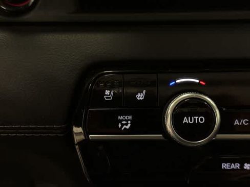 Used 2023 Honda Pilot Elite image 36