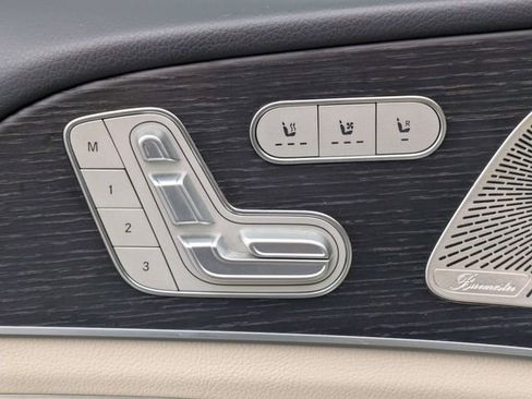 Used 2024 Mercedes-Benz GLS 450 4MATIC image 20