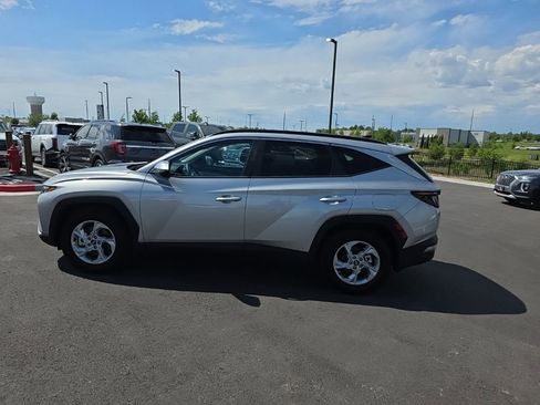 Used 2023 Hyundai Tucson SEL w/ Winter Package FWD image 6