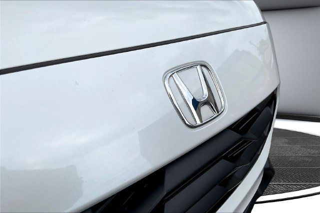 Certified 2024 Honda HR-V Sport image 35