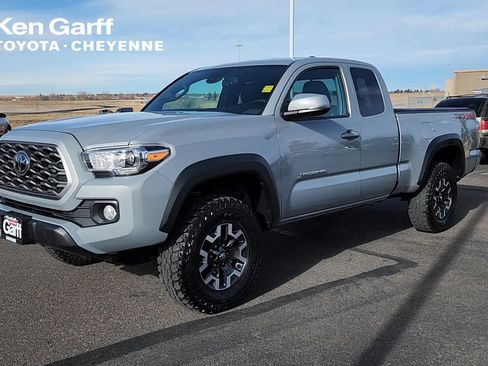 Used 2021 Toyota Tacoma TRD Off-Road w/ Technology Package image 1