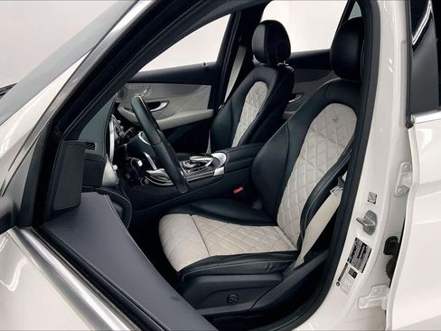 Used 2017 Mercedes-Benz GLC 300 image 21