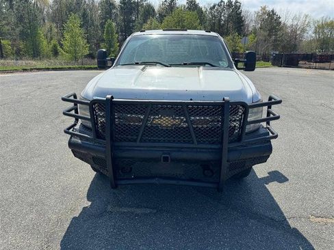 Used 2011 Chevrolet Silverado 3500 W/T image 10