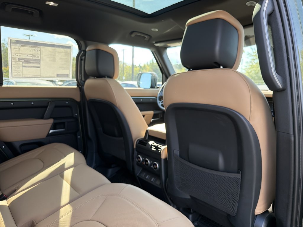 New 2026 Land Rover Defender 110 S AWD/4WD image 14
