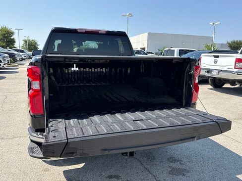 Used 2024 Chevrolet Silverado 1500 LTZ RWD image 12