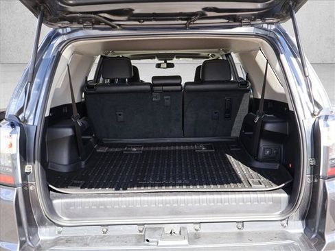 Used 2017 Toyota 4Runner Limited AWD/4WD image 6