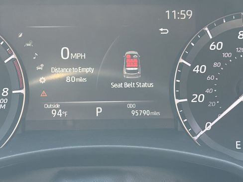 Used 2020 Toyota Highlander Limited AWD/4WD image 7