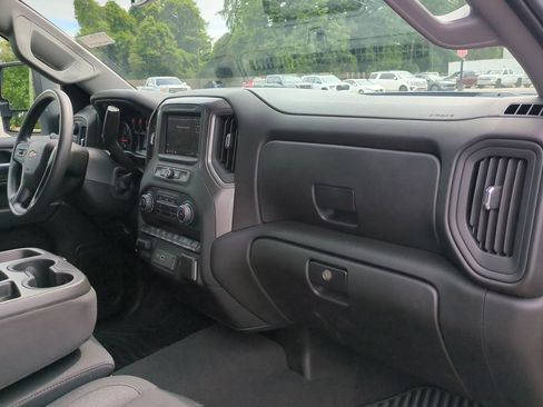 Certified 2024 Chevrolet Silverado 2500 Custom w/ Custom Convenience Package AWD/4WD image 28