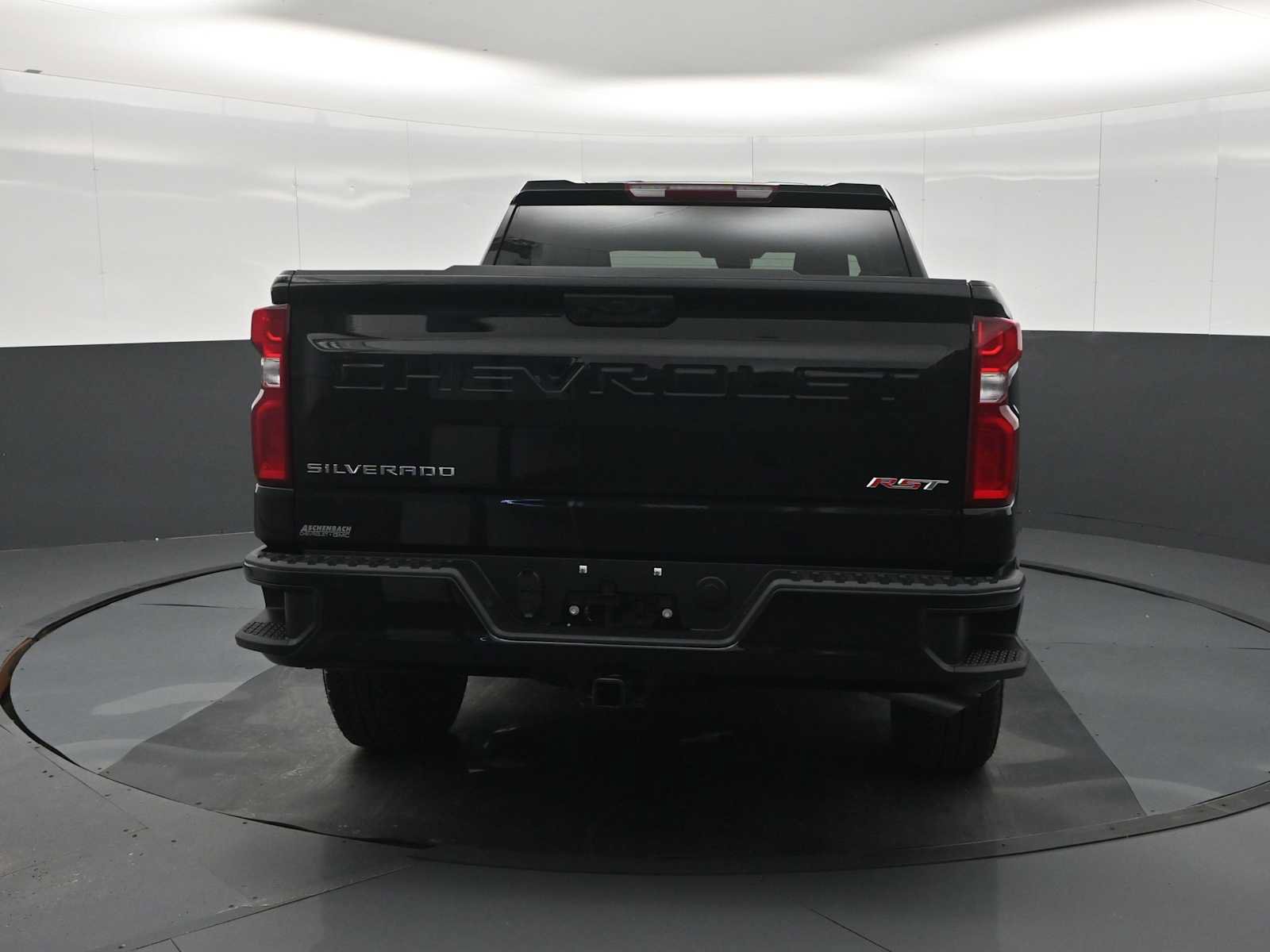 New 2026 Chevrolet Silverado 1500 RST w/ RST Select Package AWD/4WD image 8