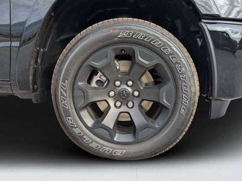 New 2026 RAM 1500 Big Horn AWD/4WD image 10