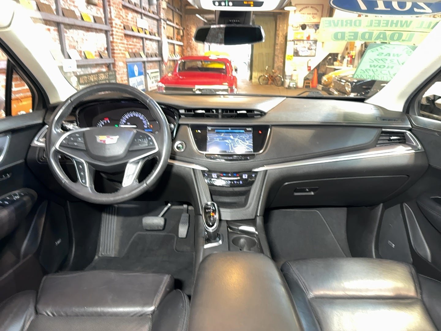 Used 2017 Cadillac XT5 Luxury w/ Driver Awareness Package AWD/4WD image 73