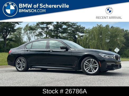 Used 2018 BMW 750i xDrive AWD/4WD image 1