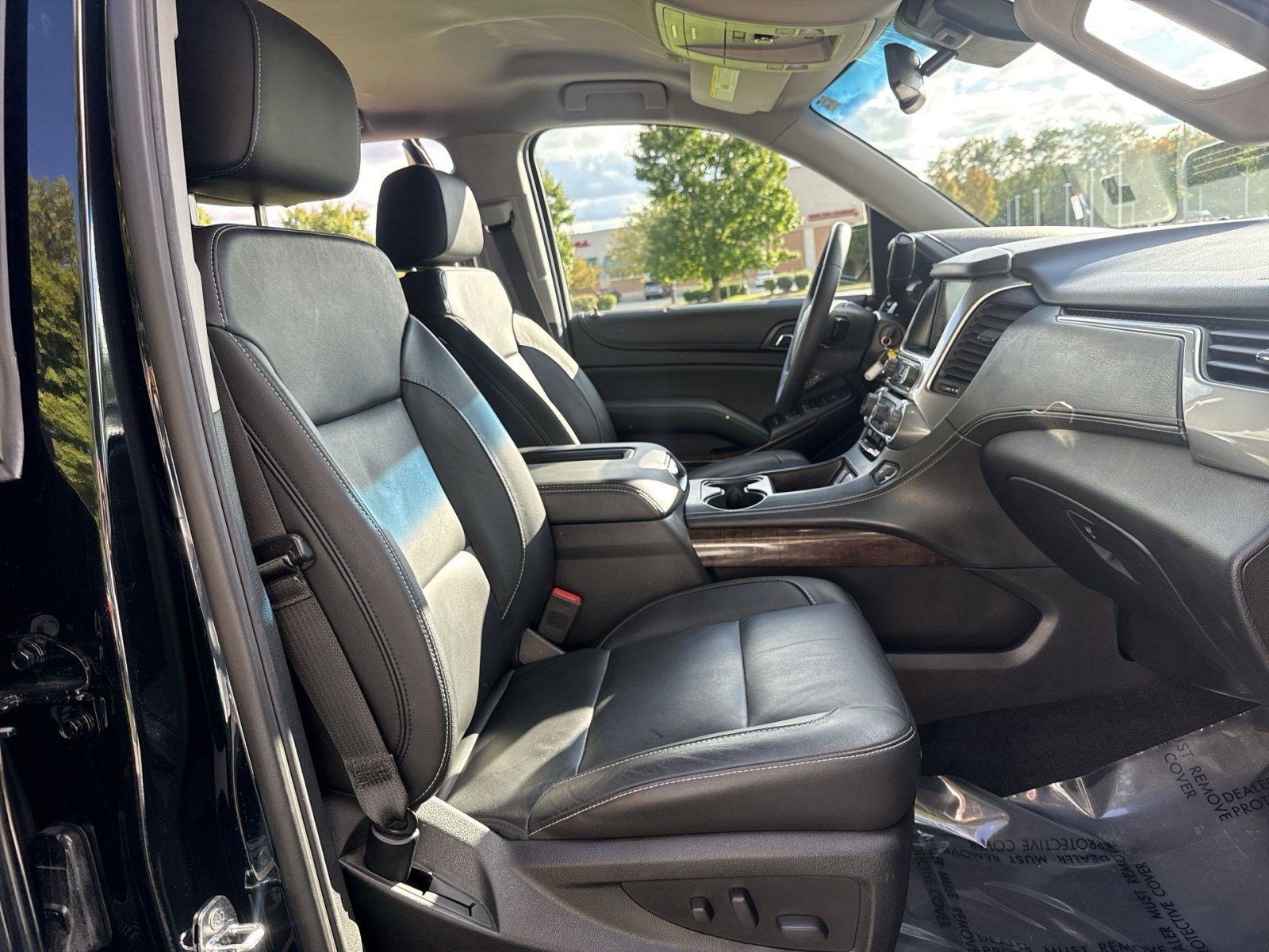 Used 2018 Chevrolet Tahoe LT AWD/4WD image 23