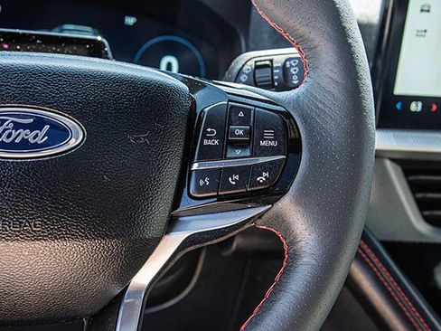 Used 2026 Ford Explorer ST-Line AWD/4WD image 10