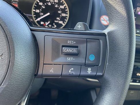 Used 2023 Nissan Rogue SV AWD/4WD image 20