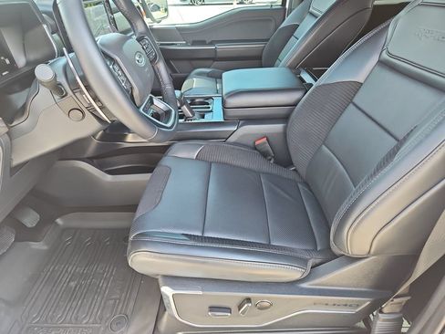 Used 2023 Ford F150 Raptor w/ Raptor Carbon Fiber Package AWD/4WD image 17