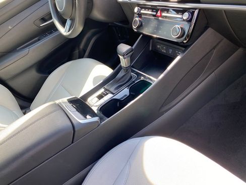 Used 2025 Hyundai Santa Cruz SEL FWD image 38