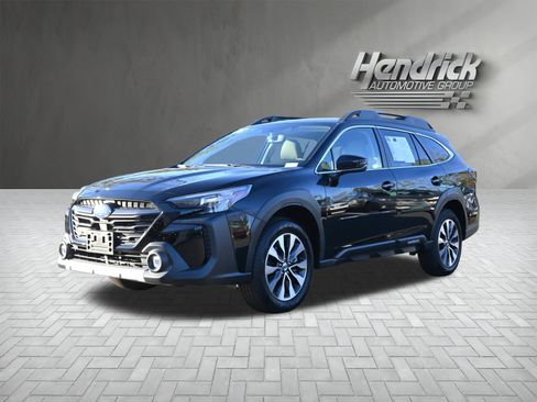 Certified 2025 Subaru Outback Limited image 5