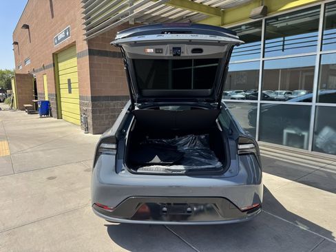 Used 2024 Toyota Prius Prime Premium image 40