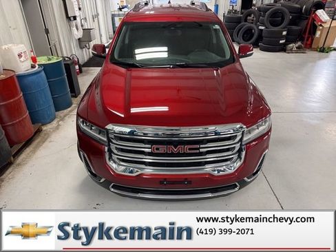 Used 2023 GMC Acadia SLT image 28