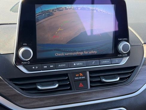 Certified 2023 Nissan Altima 2.5 SV image 19