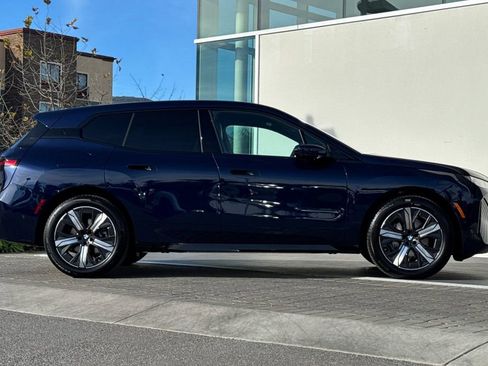 New 2026 BMW iX xDrive60 AWD/4WD image 2