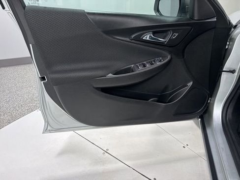 Used 2018 Chevrolet Malibu LS image 8