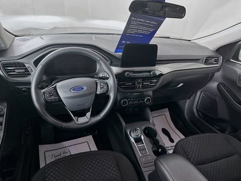 Certified 2025 Ford Escape Active w/ Cold Weather Package FWD image 30