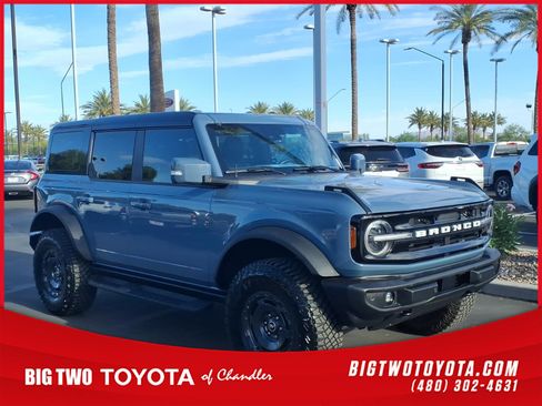 Used 2024 Ford Bronco Outer Banks AWD/4WD image 1
