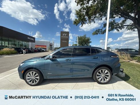 Used 2024 Buick Envista Avenir FWD image 3