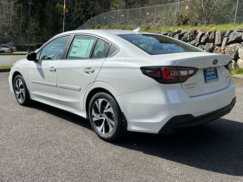 Used 2025 Subaru Legacy Premium AWD/4WD image 3