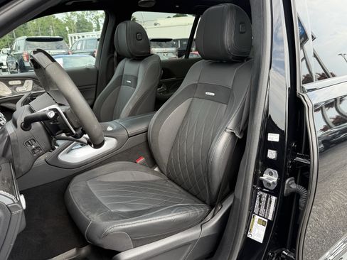 Used 2024 Mercedes-Benz GLS 63 AMG 4MATIC image 16