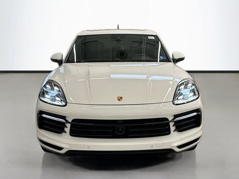 Certified 2022 Porsche Cayenne AWD/4WD image 6