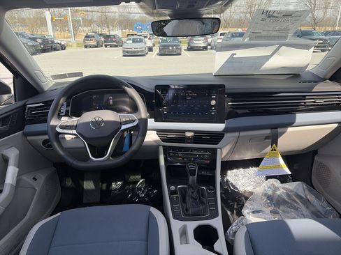 New 2026 Volkswagen Jetta SE image 18